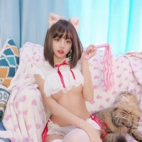 猫女情趣自拍3