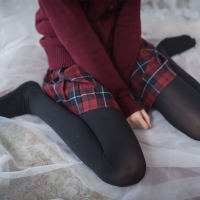 灰丝少女红格子裙照25
