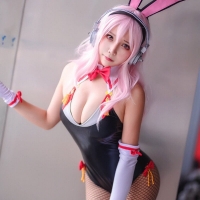 抱走莫子aa兔女郎4