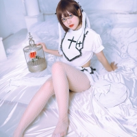 Lovely呆玄白修女1