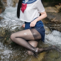 白烨林间少女22