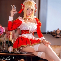 半半子Claudius Maid1