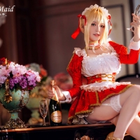 半半子Claudius Maid2