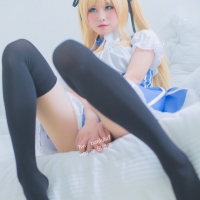 田璐璐cos80