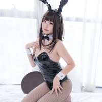 蠢沫沫 黑胶衣兔女郎2