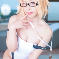 りずな 贞德竞泳61