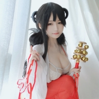 小仓千代w 神社巫女5