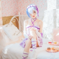 桜桃喵 蕾姆紫睡裙2