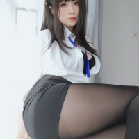 白银81 OL制服5