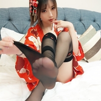 小女巫露娜 黑丝和服4