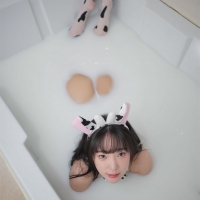 姜仁卿 乳牛浴缸6