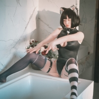 Bambi Jesuis 猫咪浴缸5