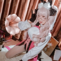 Money冷冷 玉澡前兔女郎1