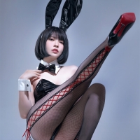 半半子 黑漆皮Bunny38