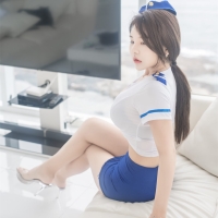 Zzyuri쮸리 海蓝姐姐1