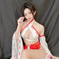 鬼畜瑶在不在w 巫女眼镜娘自摄1
