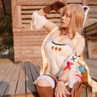 阿半今天很开心 莱莎3