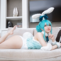 Sally Dorasnow Miku兔女郎4