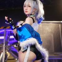 Sally Dorasnow Silver Wolf3
