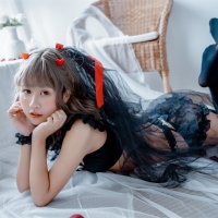 萌芽儿o0 黑白婚纱玫瑰蝴蝶结内衣2