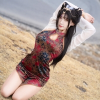 职业奶妈三水子 玉玲珑旗袍1