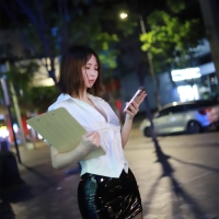 上杉绘梨落 被人跟踪1